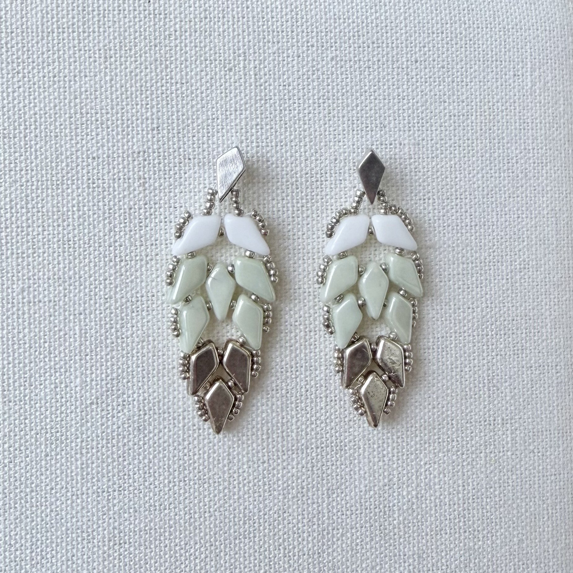 Náušnice Paví peří Green Pastel